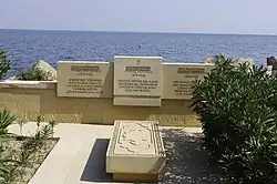 Grób Pawła Potockiego w zatoce Bibi-Ejbat