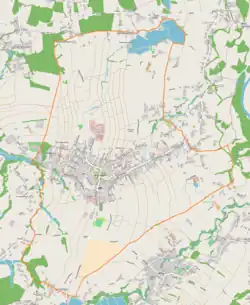 Mapa konturowa Wilamowic, blisko centrum po lewej na dole znajduje się punkt z opisem „Wilamowice”