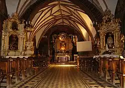 Wnętrze Kościoła św. Jana, widok na Główny Ołtarz