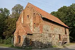 Spichlerz (dawny kościół)