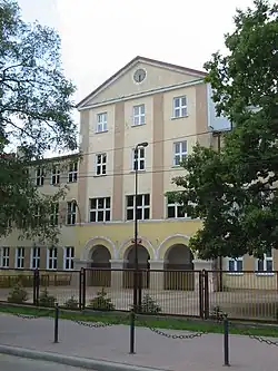 Szkoła podstawowa nr 1i LO im. Cypriana Norwida