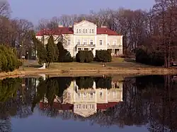 Pałac w Złotym Potoku