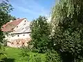 Zabudowania gospodarcze dworu
