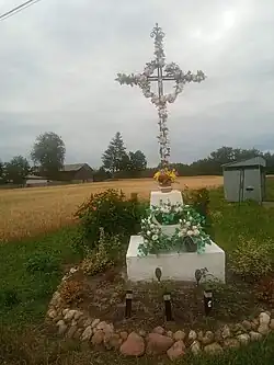 Krzyż przydrożny