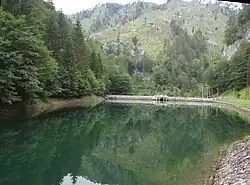 Zbiornik wodny przed zaporą