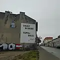 Mural nawiązujący do postaci jeża (ul. Dąbrowskiego)