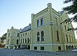 Pałac Karłowskich w Żołędowie (XVIII–XIX w.)