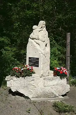 Pomnik ofiar obozu przesiedleńczego